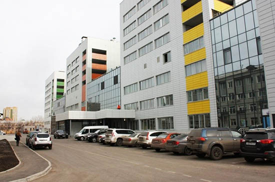 Хирургический корпус Краевой клинической больницы, Красноярск 
